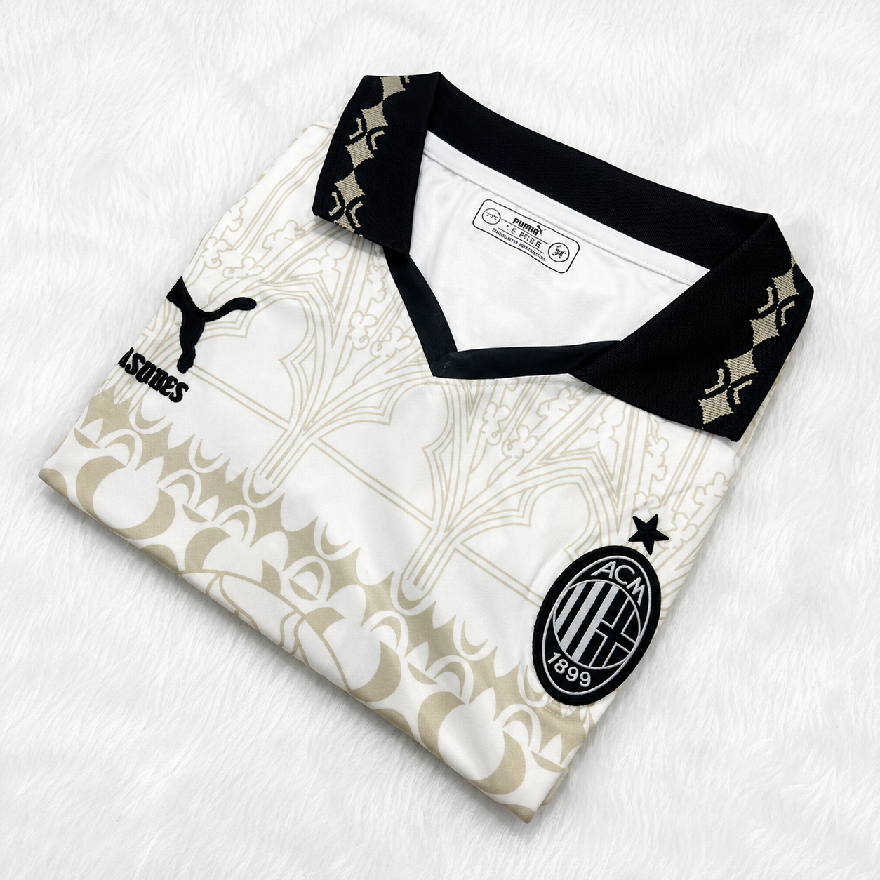 AC Milan x Pleasures fourth Kit 2023-2024