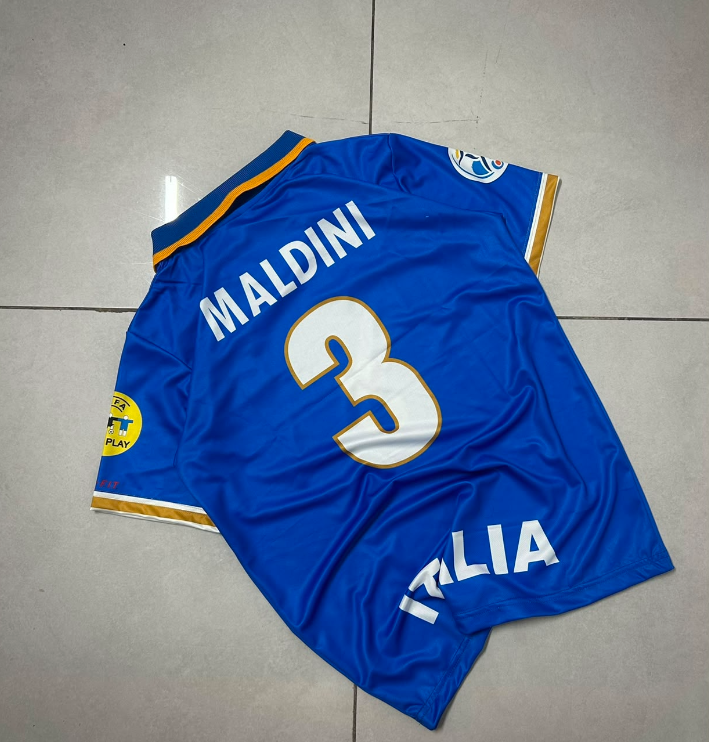 1996 Italy Home Maldini 3
