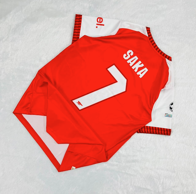 Arsenal 26/27 Home Saka 7